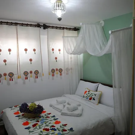 Adahan ホテル ボズカーダ