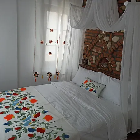 Adahan 5* ボズカーダ