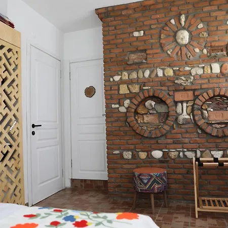 מלון Adahan בוזקאדה