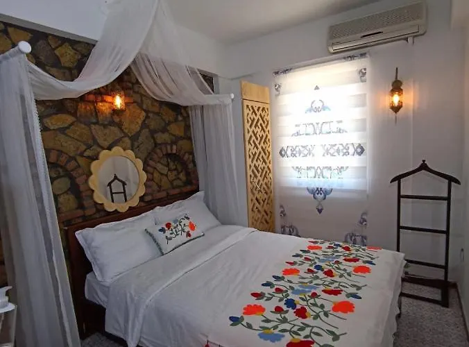 מלון Adahan בוזקאדה